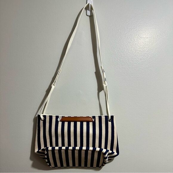 Striped Navy and White Shoulder Bag - Picture 4 of 4